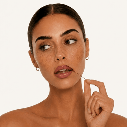 CHLOEE™ Signature Lip-Ink Stain
